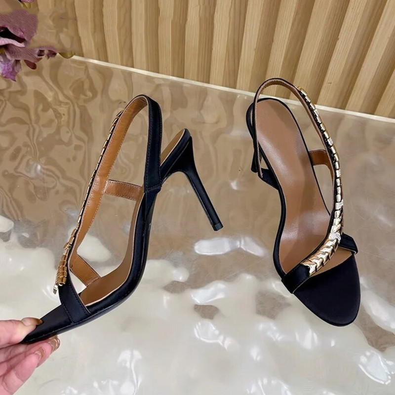 รองเท้าส้นสูงประดับเพชรหรูหรา  - Summer Clothing Stores บทวิจารณ์และราคา