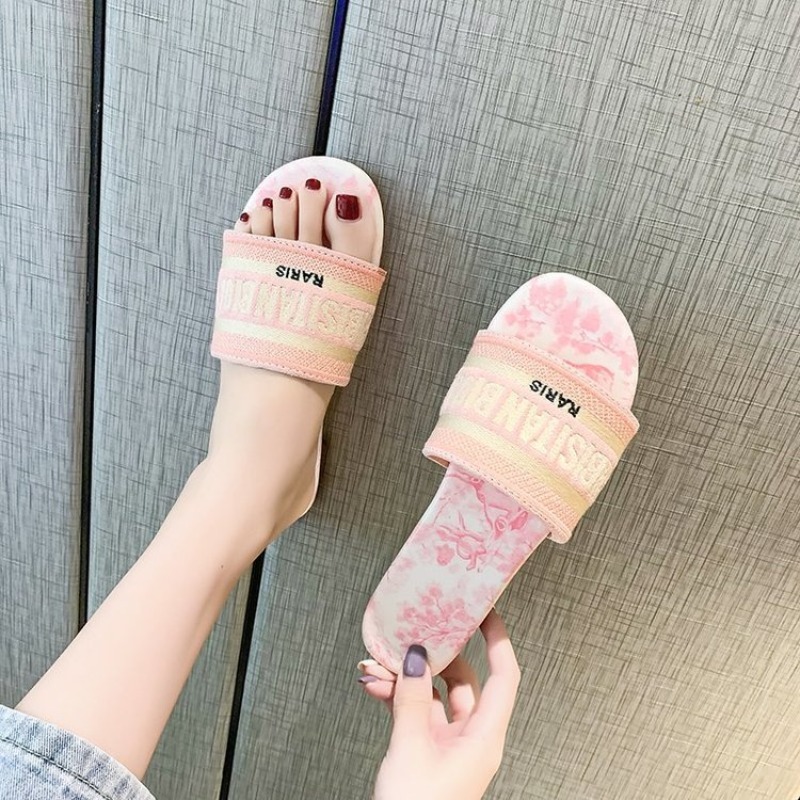 รองเท้าแตะแฟชั่นผู้หญิงแบบสวม  - Summer Quotes บทวิจารณ์และราคา