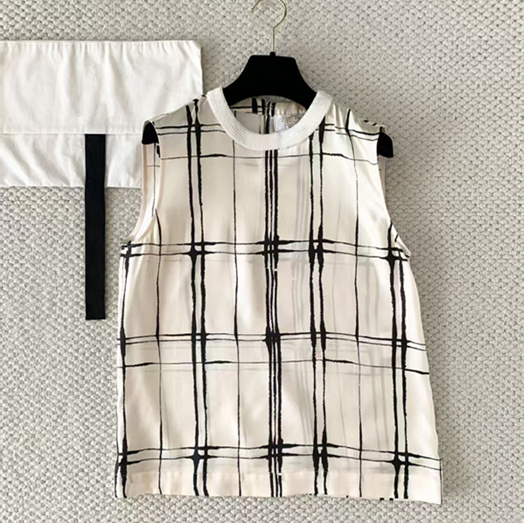 เสื้อกั๊กผ้าไหมปักเลื่อม คอกลม - Summer Clothing Styles For Women บทวิจารณ์และราคา